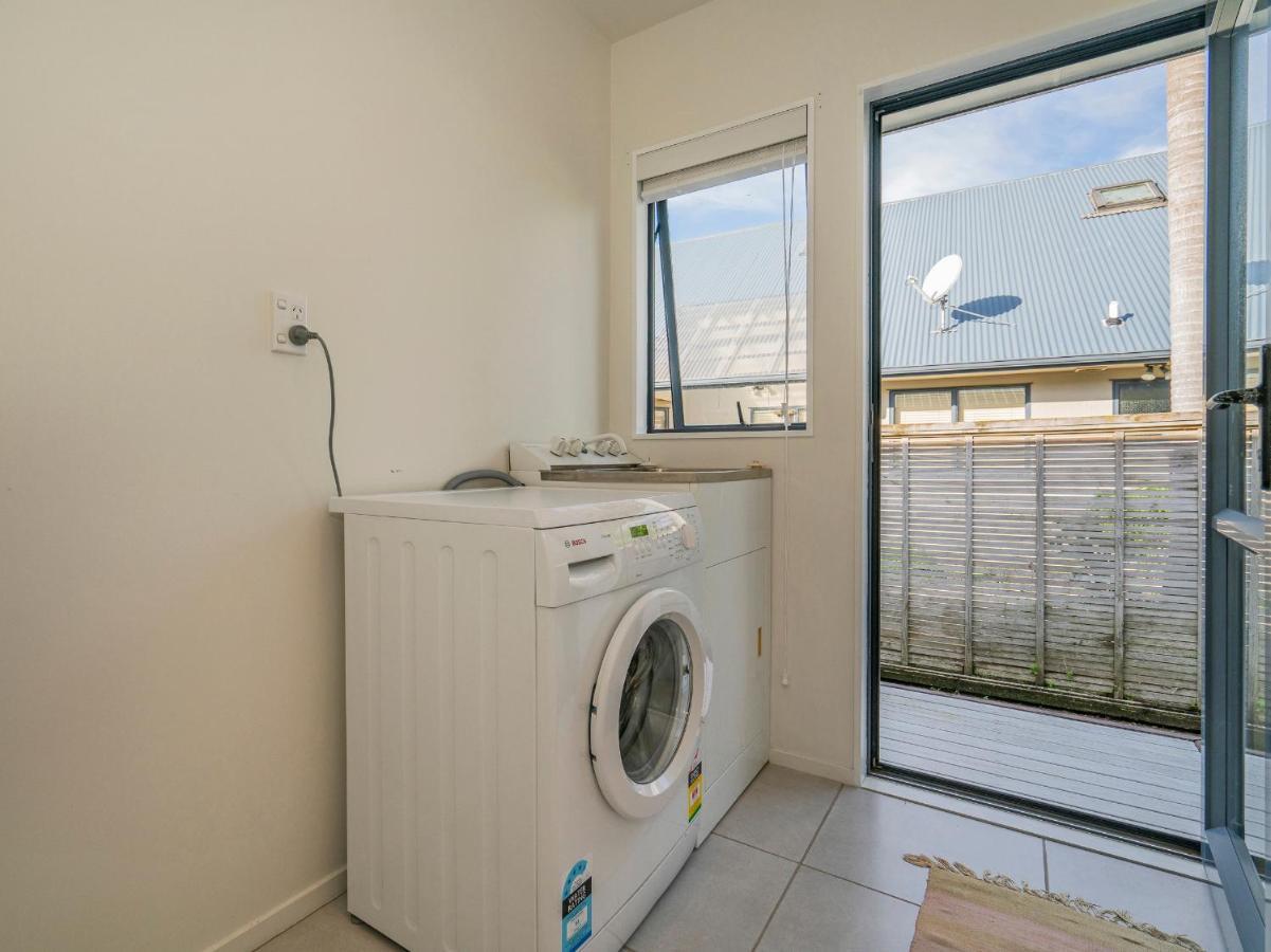 Sunlight Bach - Whitianga Holiday Home エクステリア 写真